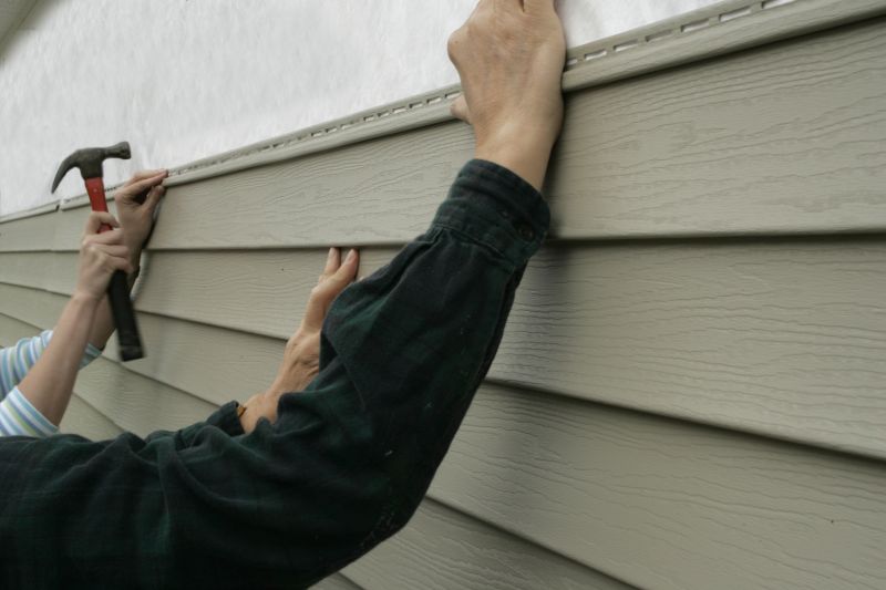 Top Siding Installation Companies in Hudson, NH